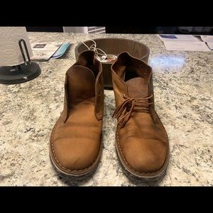 Clarks chukka boots